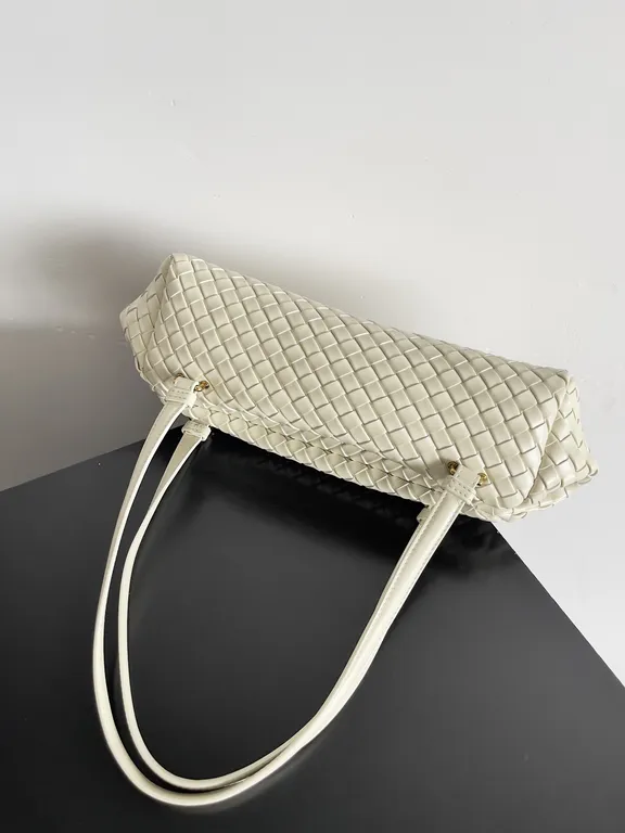 Bottega Veneta Bag 